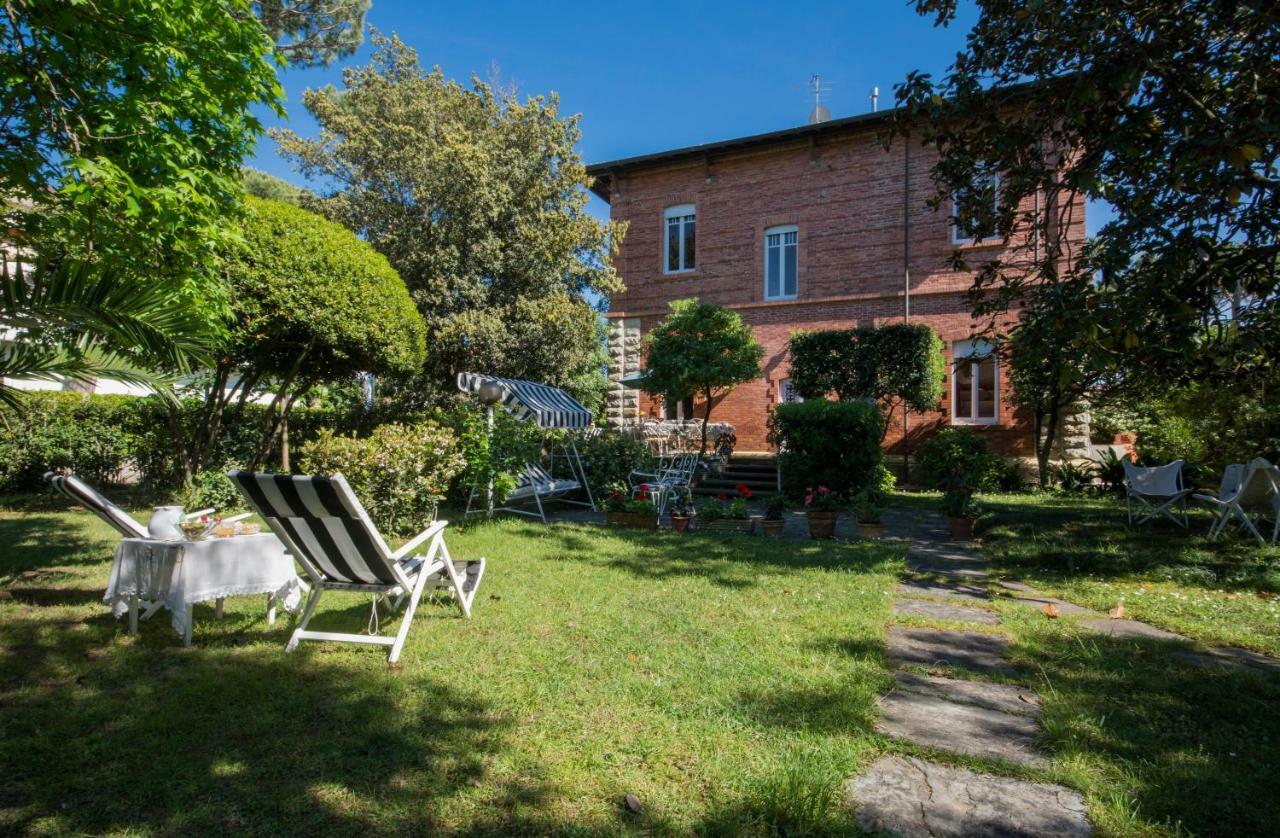 Villa Italy Марина ди Пиетрасанта Екстериор снимка